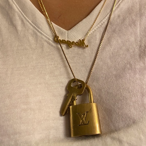LOUIS VUITTON Lock & Key w/14K Gold Necklace - Picture 7 of 8